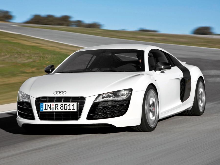  Audi R8 V10 2009 года  (EU) (фото 18 из 40)